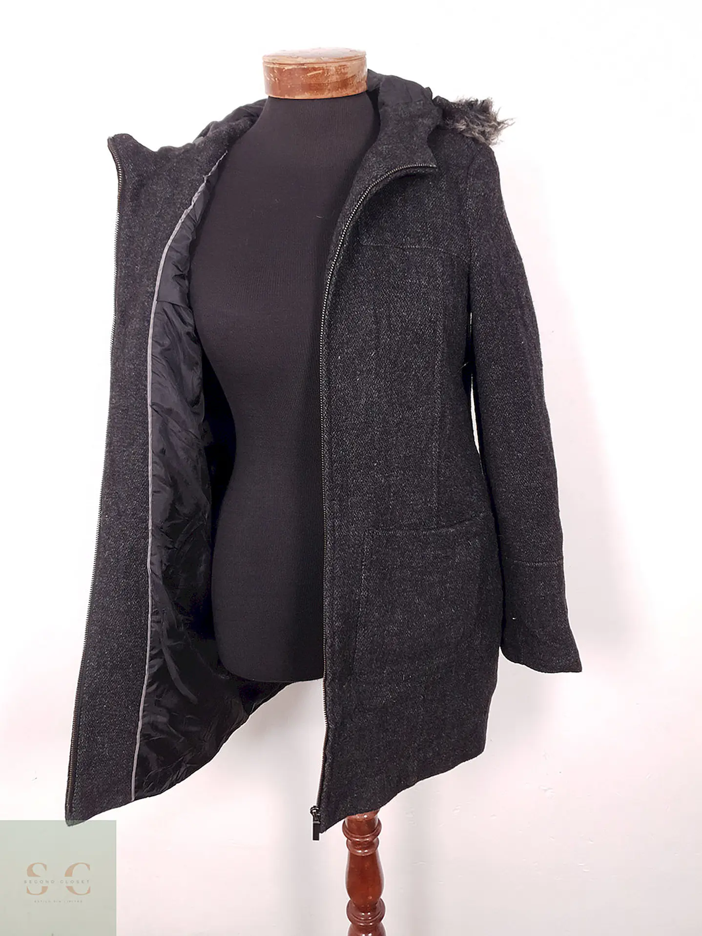 Abrigo Camaïeu Plomo con Gorro de Pelo Desmontable – TALLA SM 5