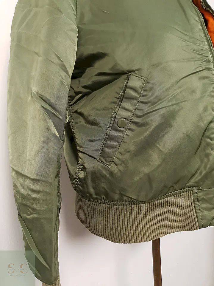 Bomber Alpha Industries Verde Militar - Talla M 6