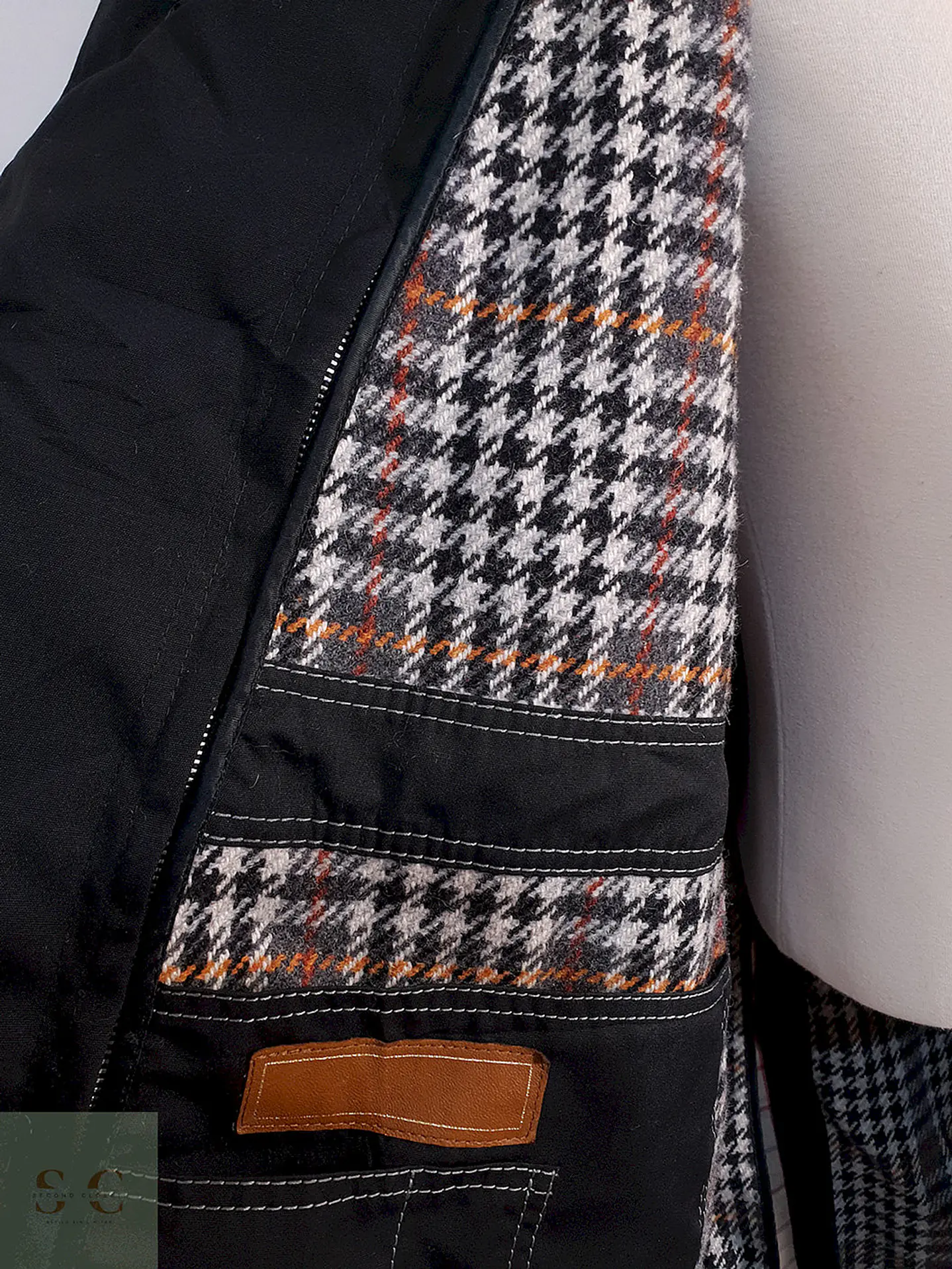 Trench Werther Gabardina Negra - Talla L 20