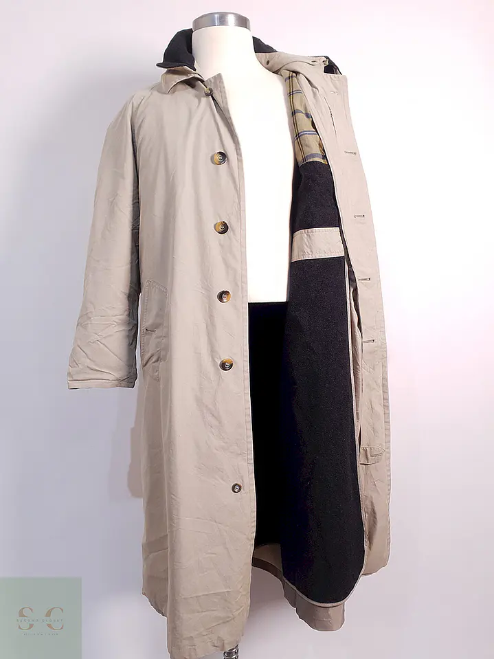 Trench Bugatti Gabardina Caqui Forro Desmontable - Talla 3XL 4