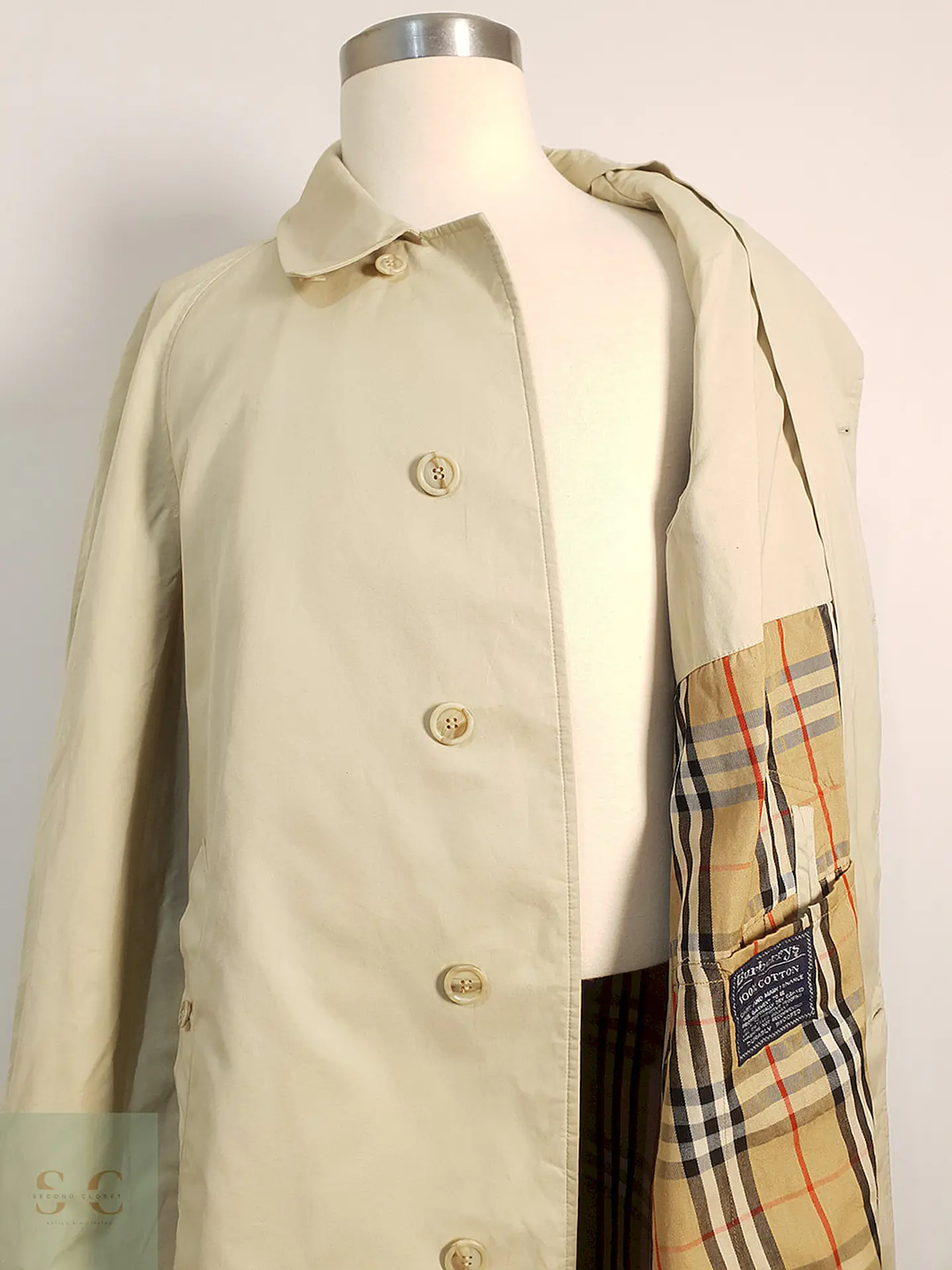 Trench Burberry Clásico Nova Check - Talla XL 6