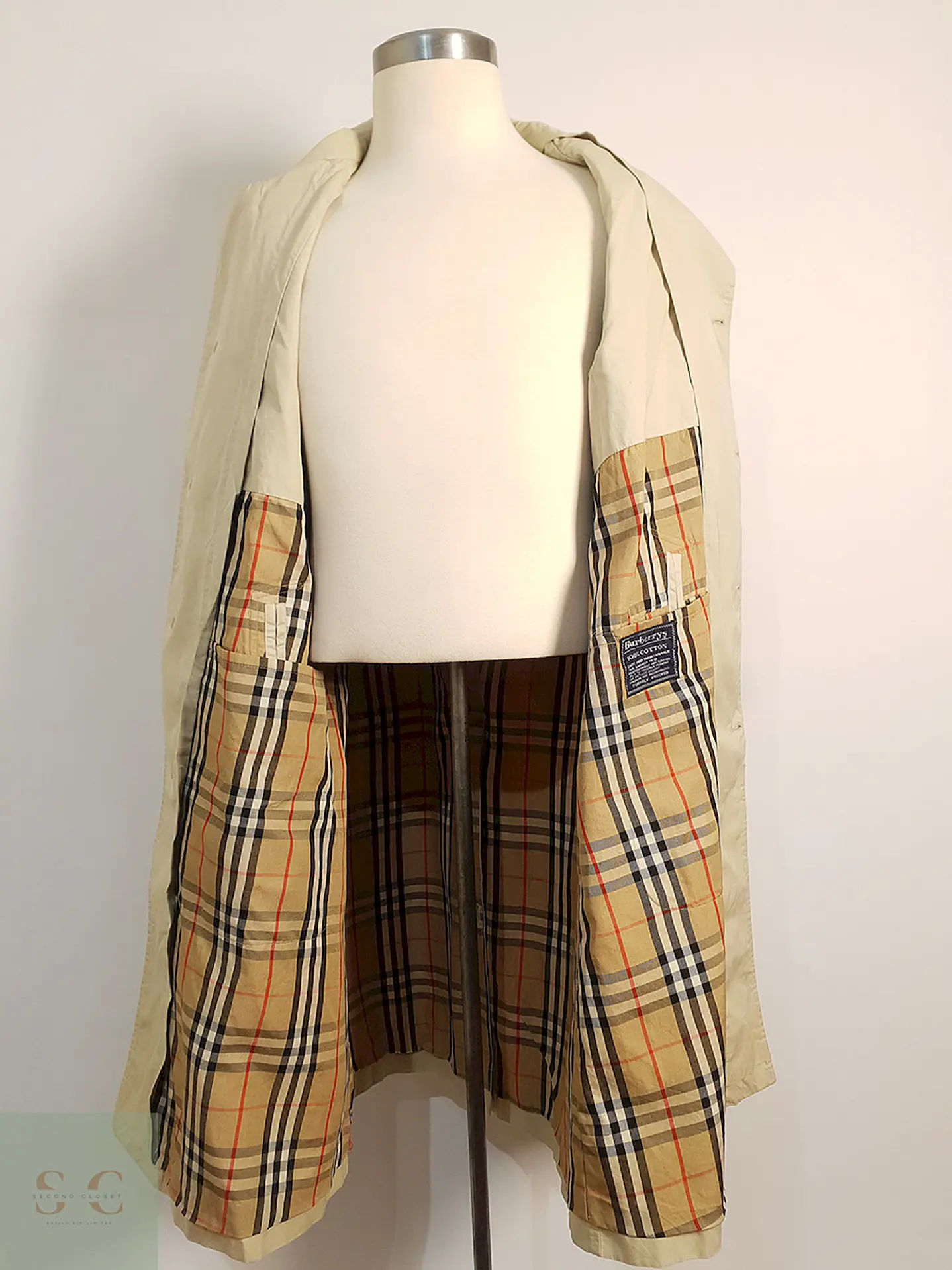 Trench Burberry Clásico Nova Check - Talla XL 7