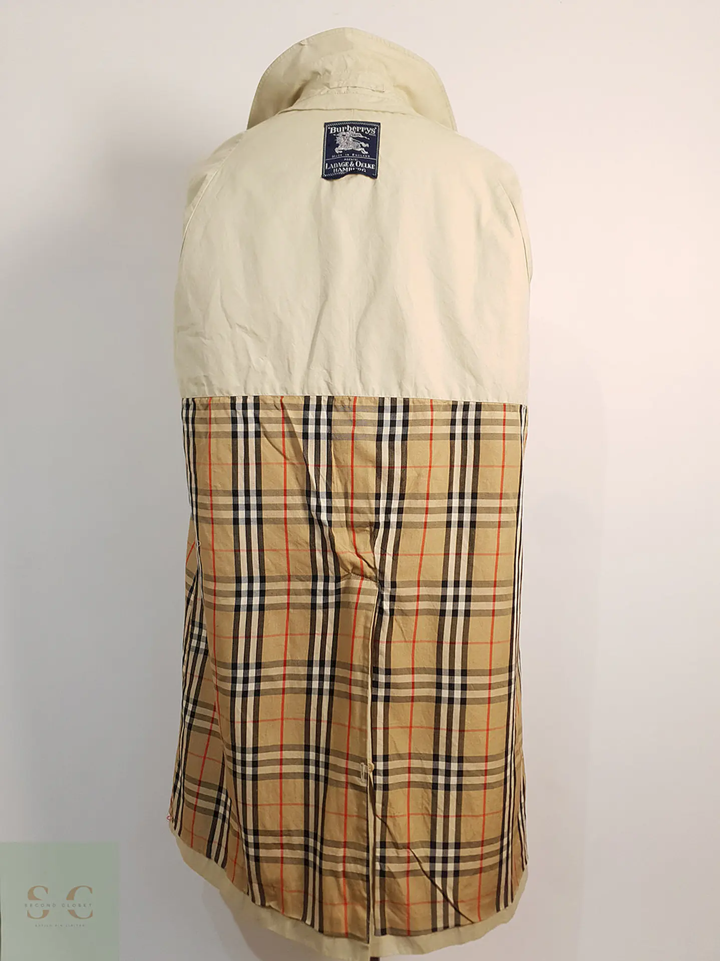 Trench Burberry Clásico Nova Check - Talla XL 8