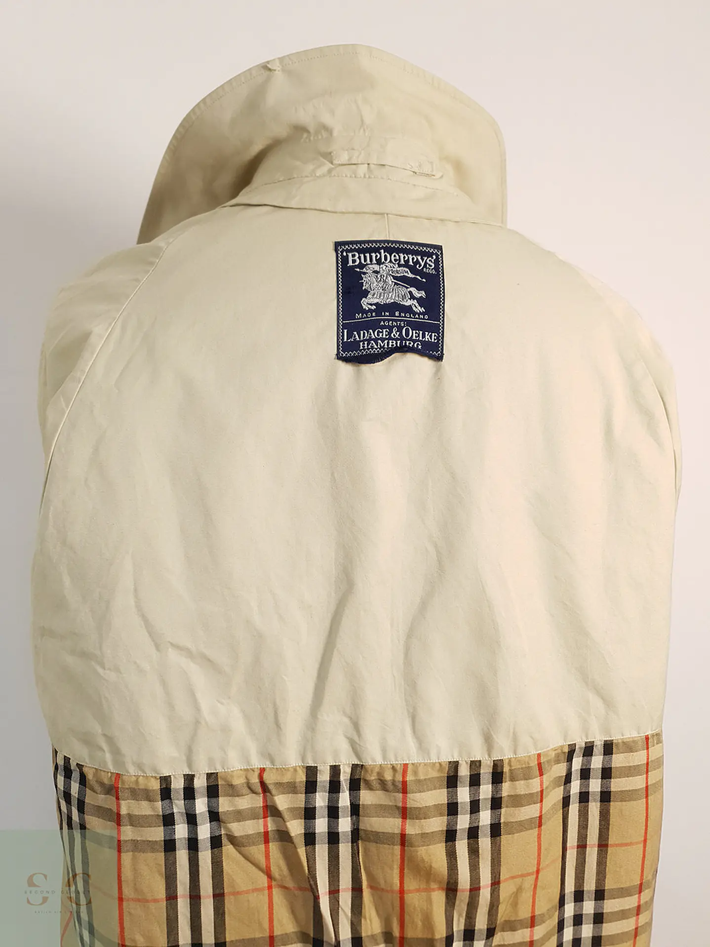Trench Burberry Clásico Nova Check - Talla XL 13