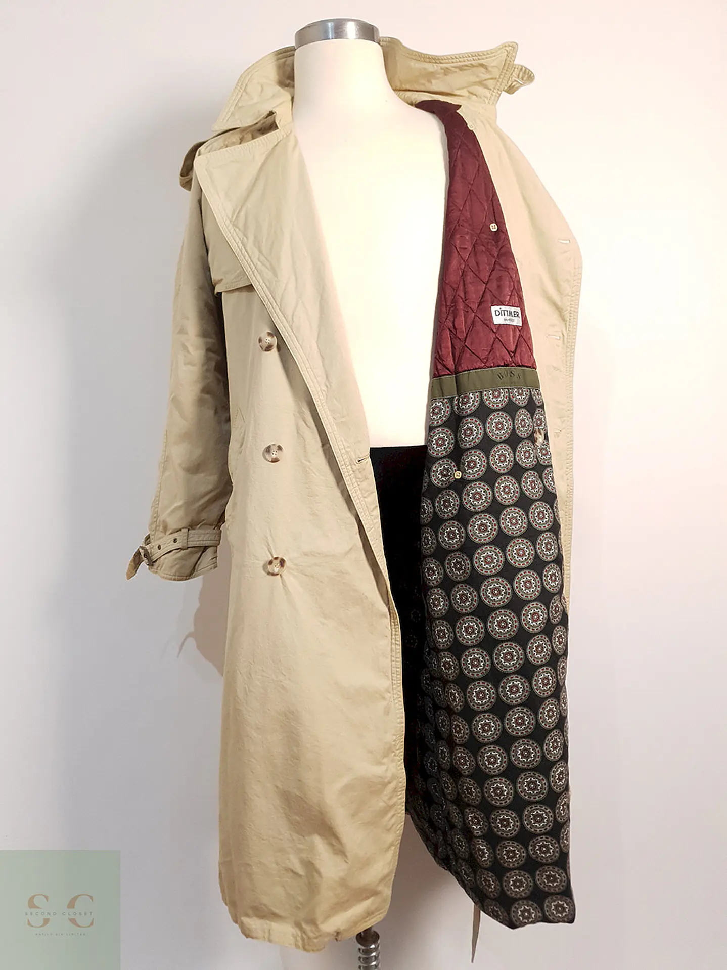 Trench Hugo Boss Cruzado con Cinturón Beige - Talla 3XL 1