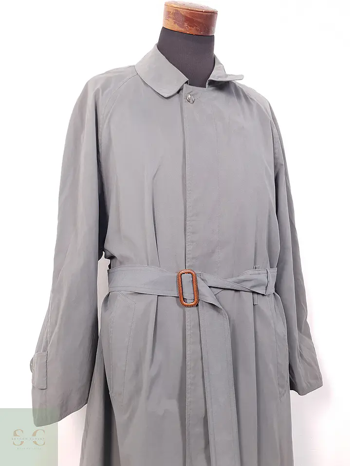 Gabardina Ligera Bugatti Plomo con Cinturón - Talla XXL 2