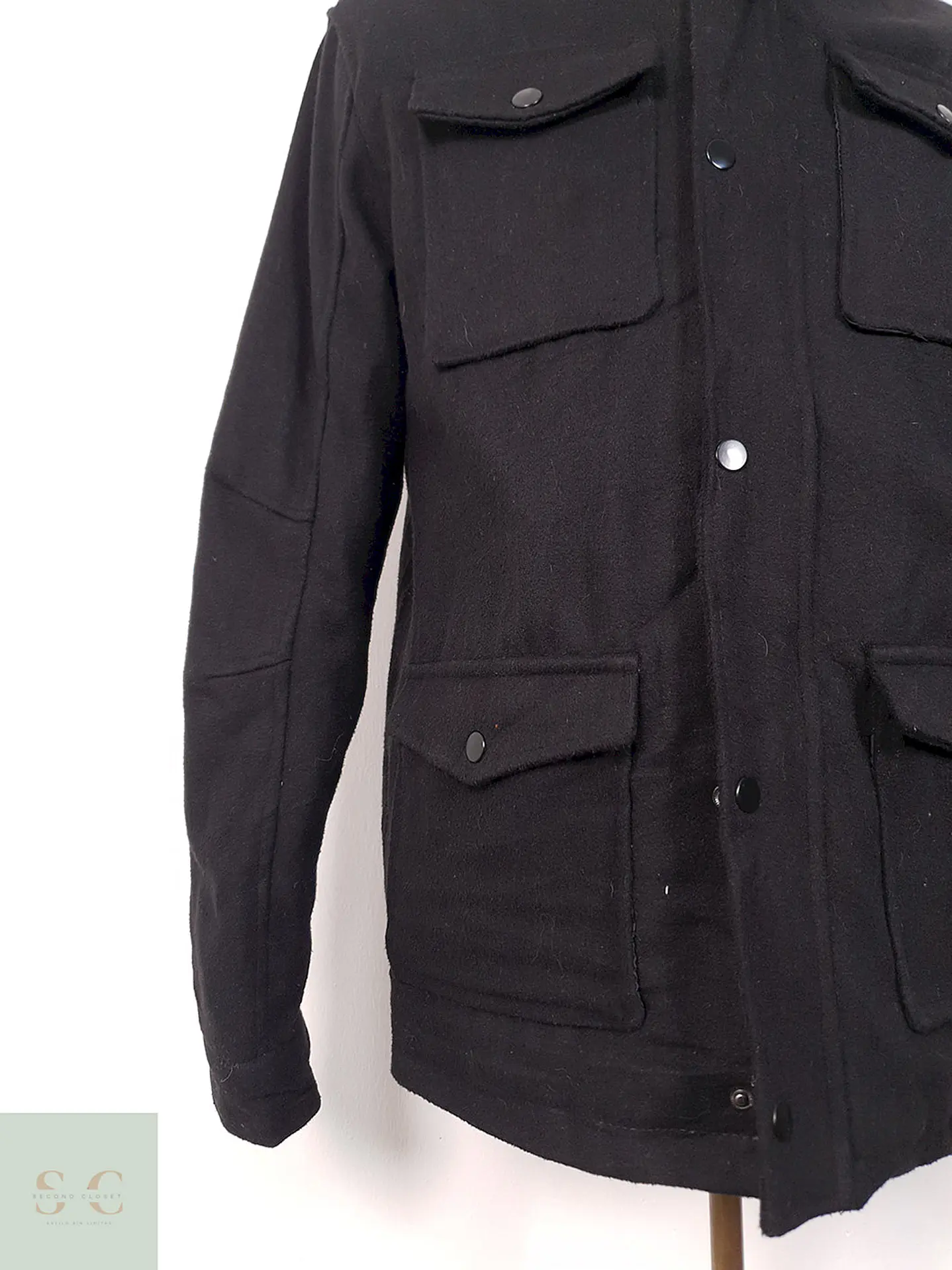 Chaqueta Negra Black Mezcla Lana - Talla M 3