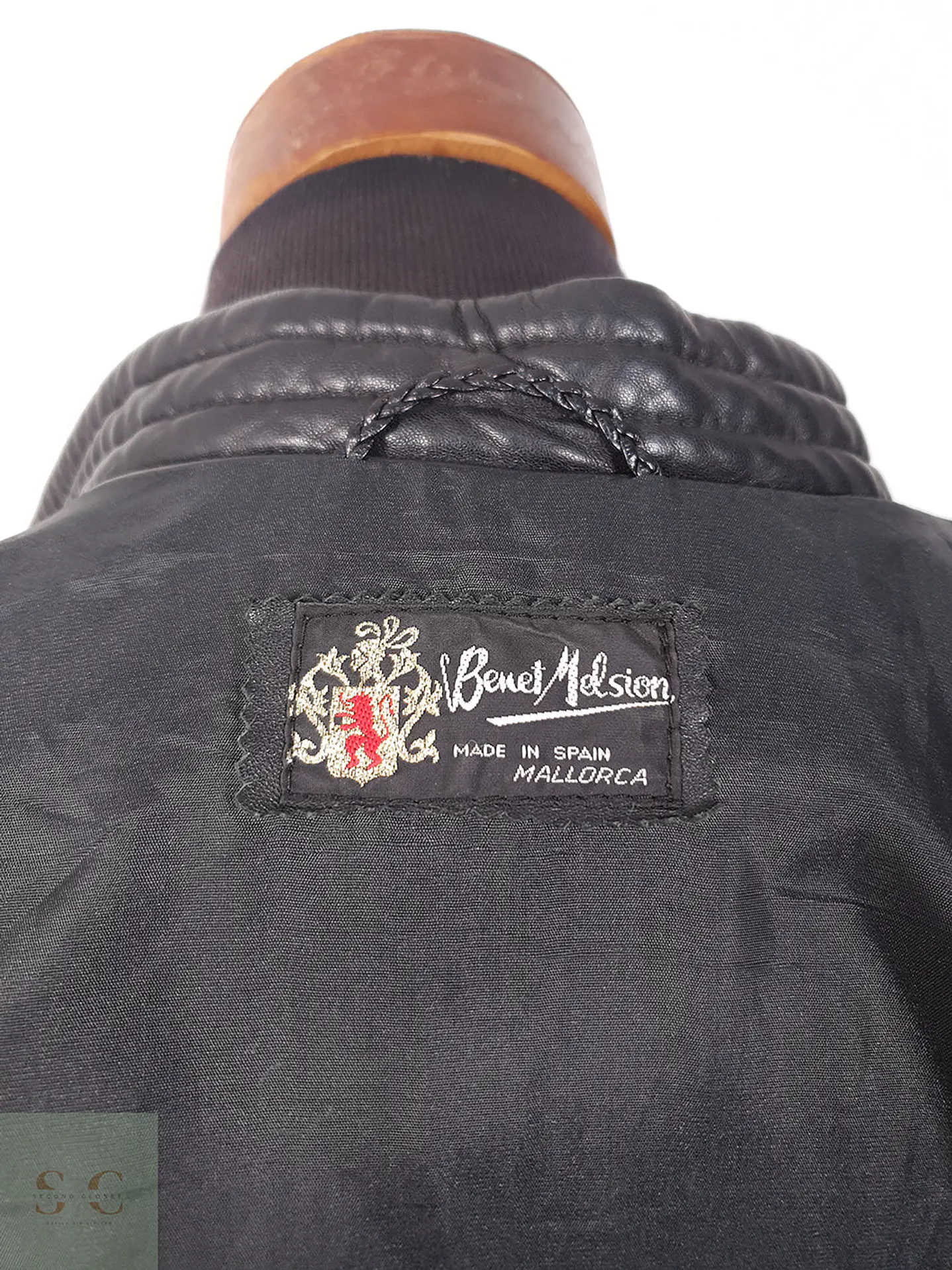 Chaqueta Cuero Benet Melsion Hecha en España - Talla XL 12