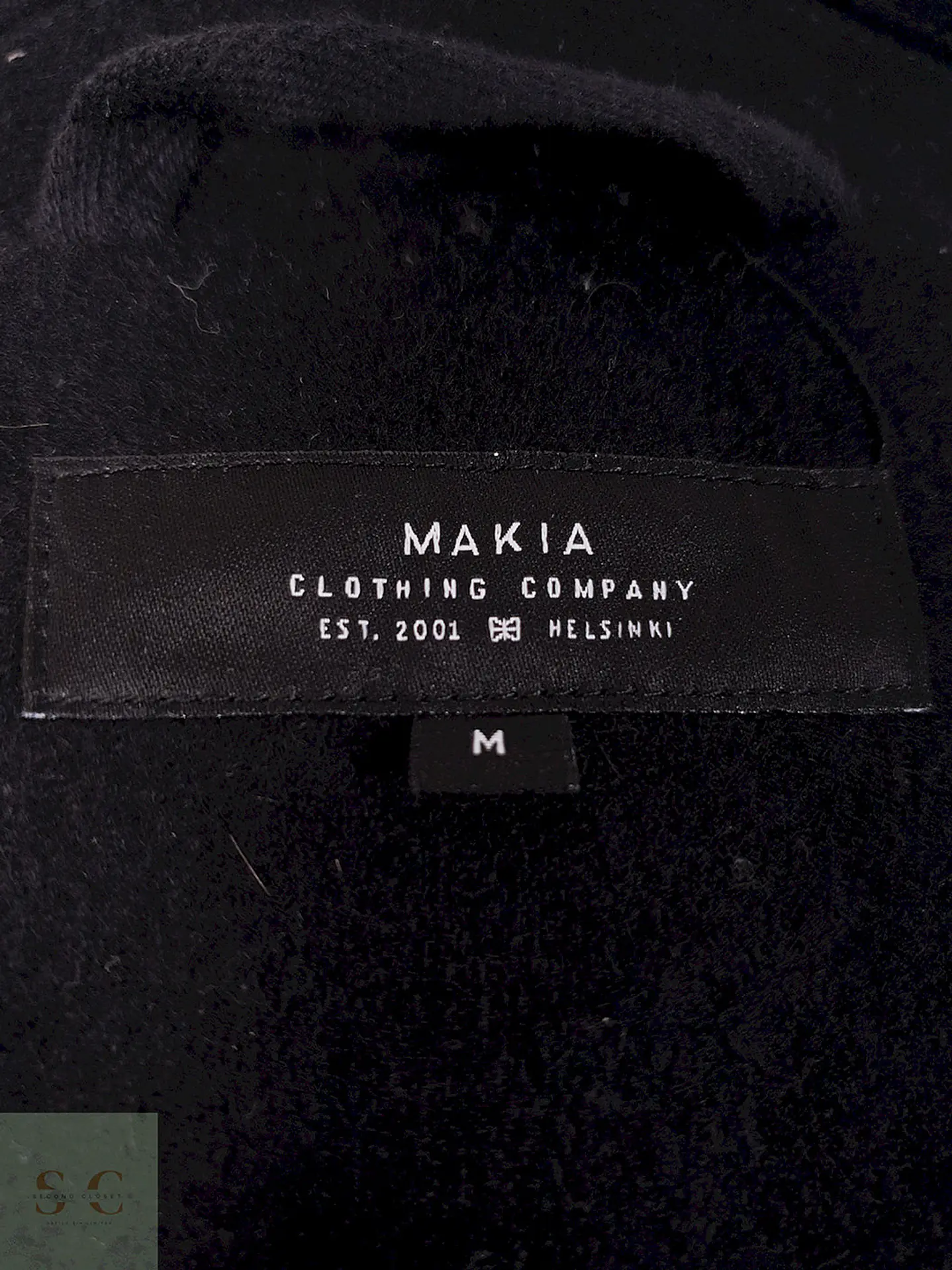 Abrigo Tres Cuartos Makia Negro 70% Lana - Talla M 13