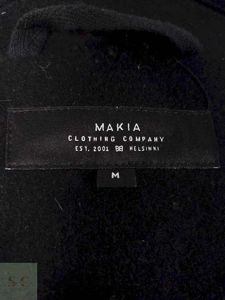 Abrigo Tres Cuartos Makia Negro 70% Lana - Talla M 13
