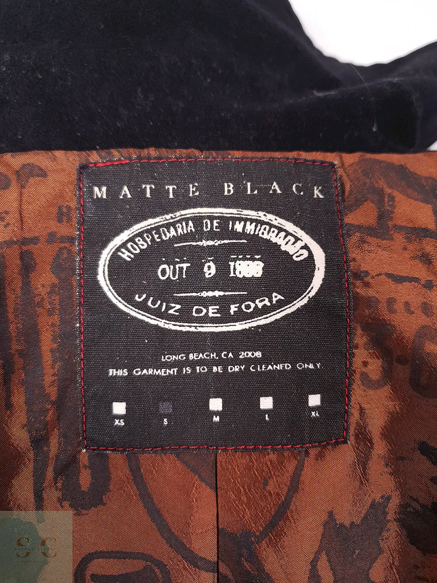 Abrigo Negro Matte Black 80% Lana - Talla SM 12