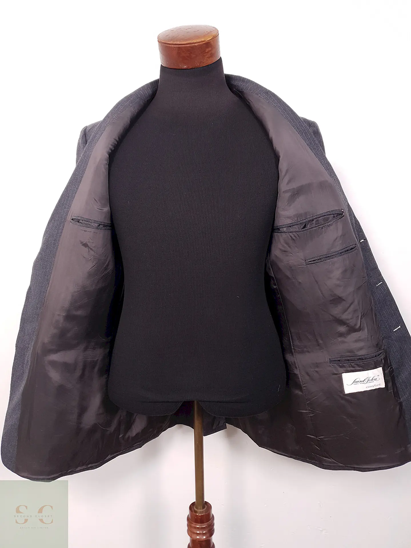 Blazer Saint John Comfort Trevira Plomo Rayas - Talla L 10