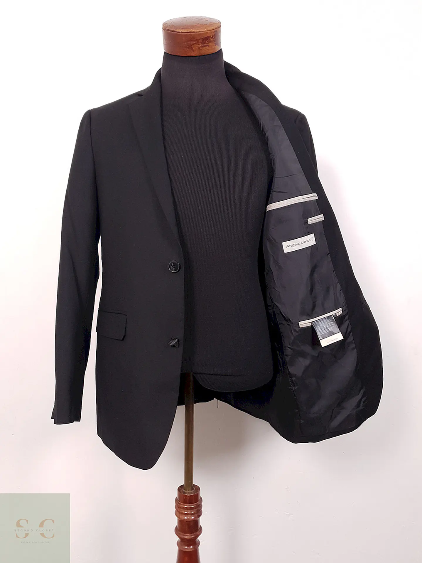 Blazer Angelo Litrico Negro Botón Partido - Talla SM 8