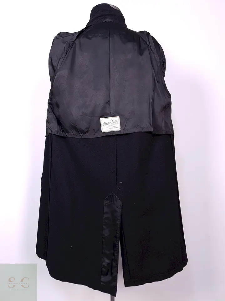 Abrigo Varsity Negro Lana Talla M 12