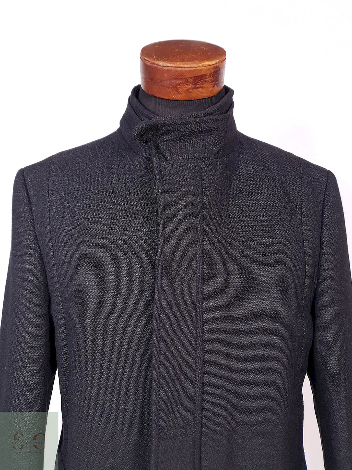 Abrigo Zara Man Plomo Talla ML 4