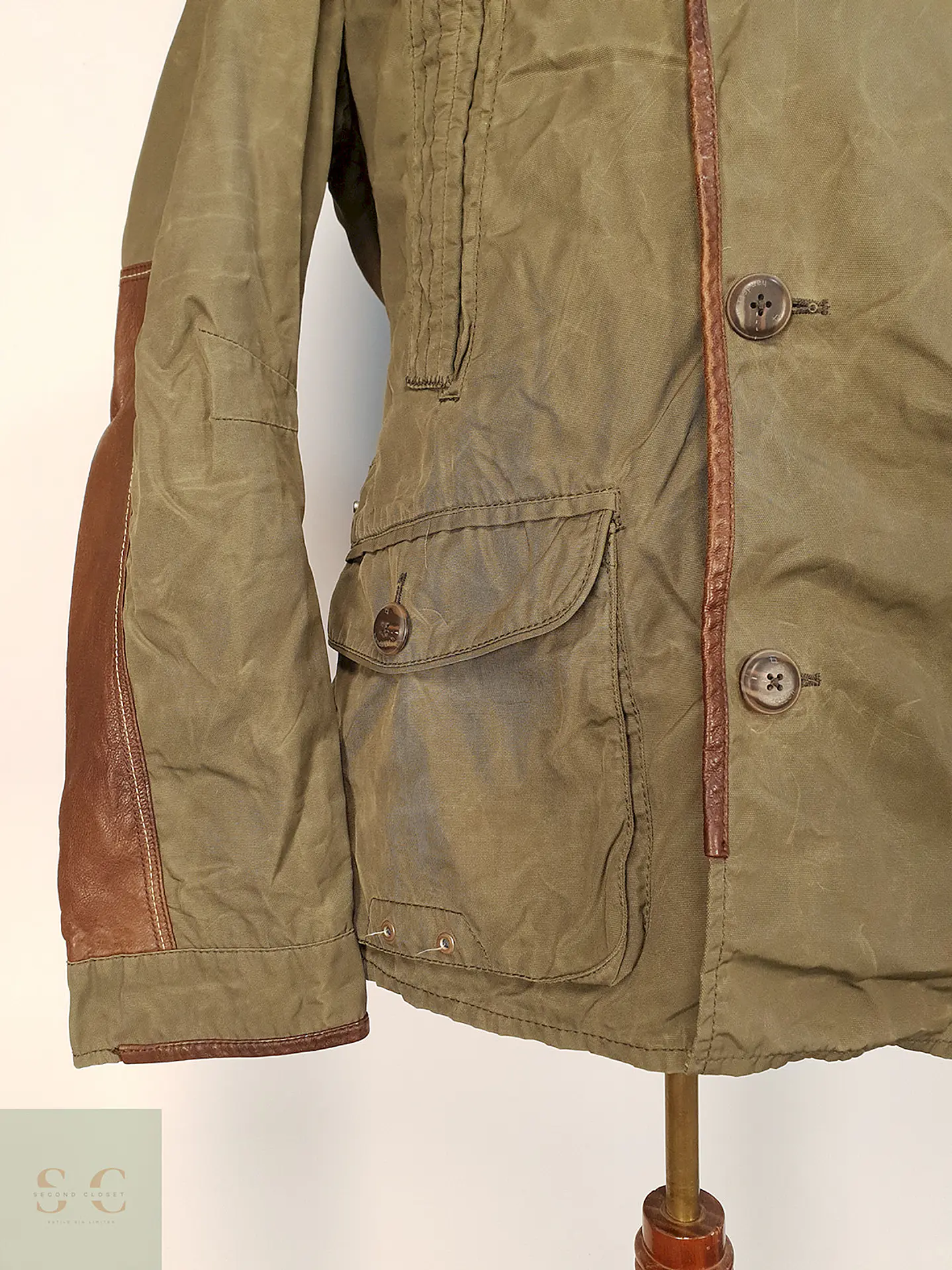 Chaqueta Handstich Militar Verde con Parches de Cuero Talla M 2