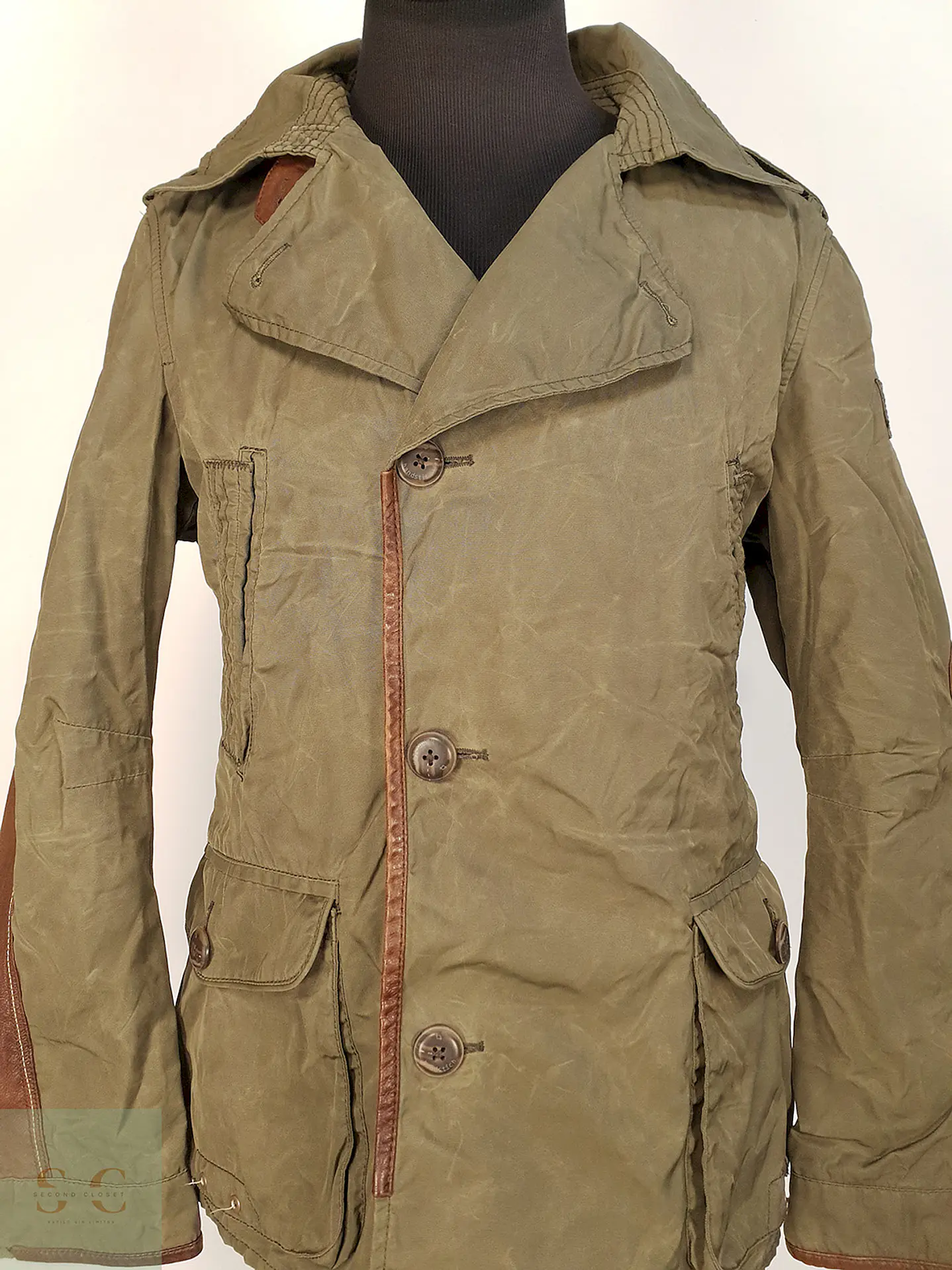 Chaqueta Handstich Militar Verde con Parches de Cuero Talla M 3