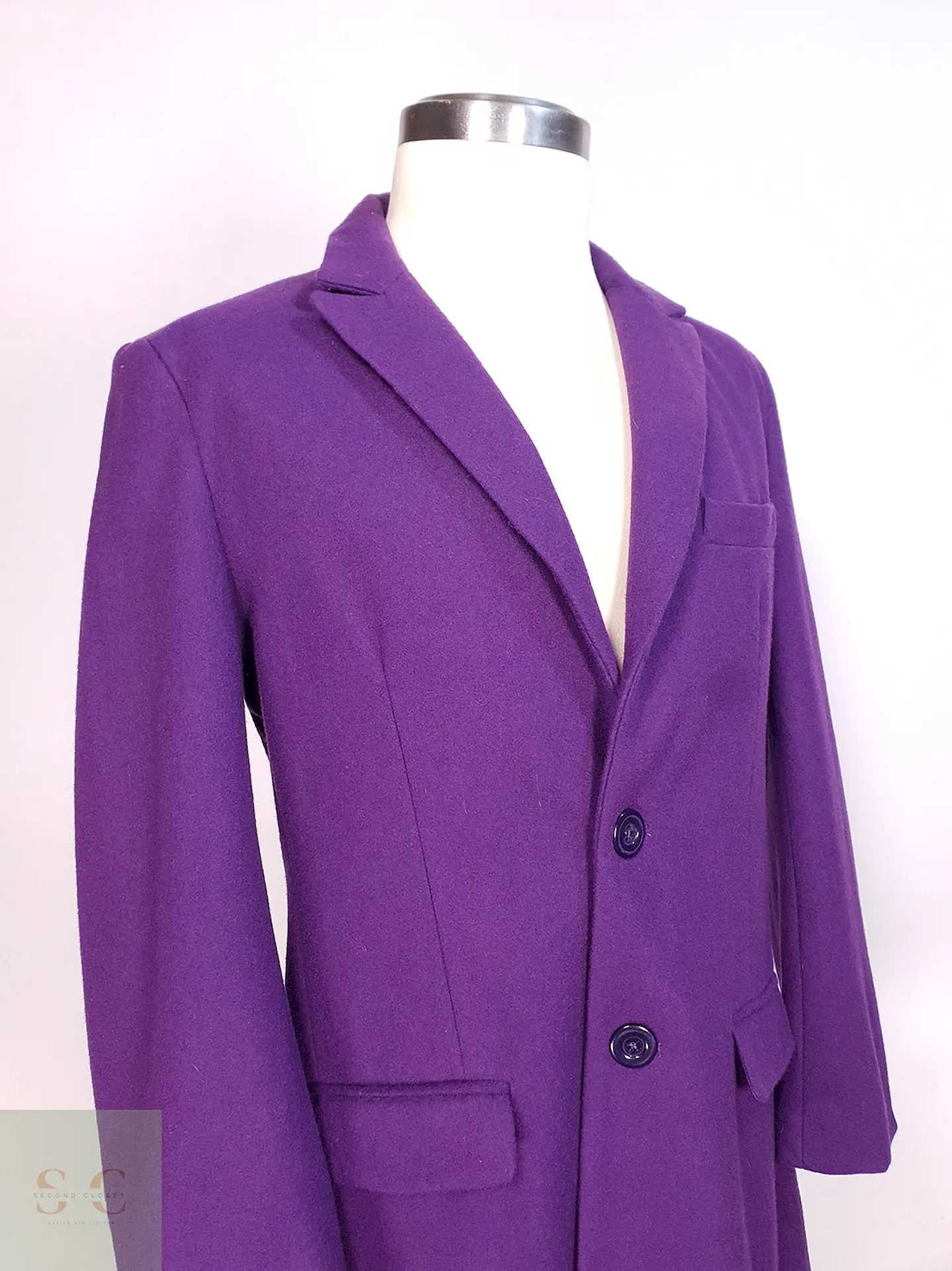 Abrigo clásico Morado paño Talla M 2