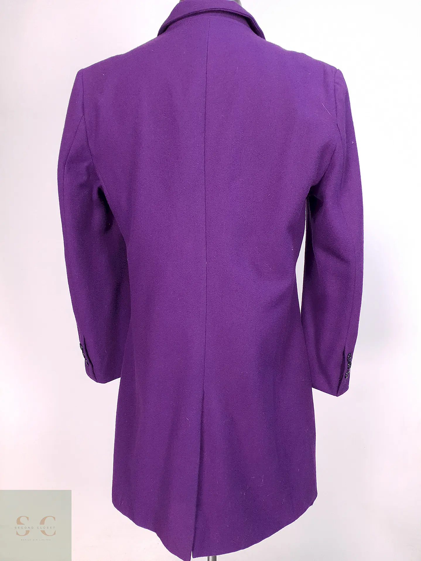 Abrigo clásico Morado paño Talla M 9