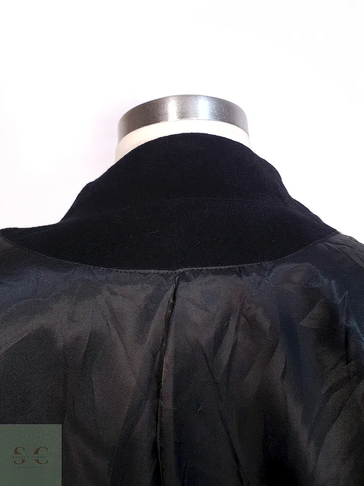 Abrigo Negro Aptro 100% Lana Talla M 14