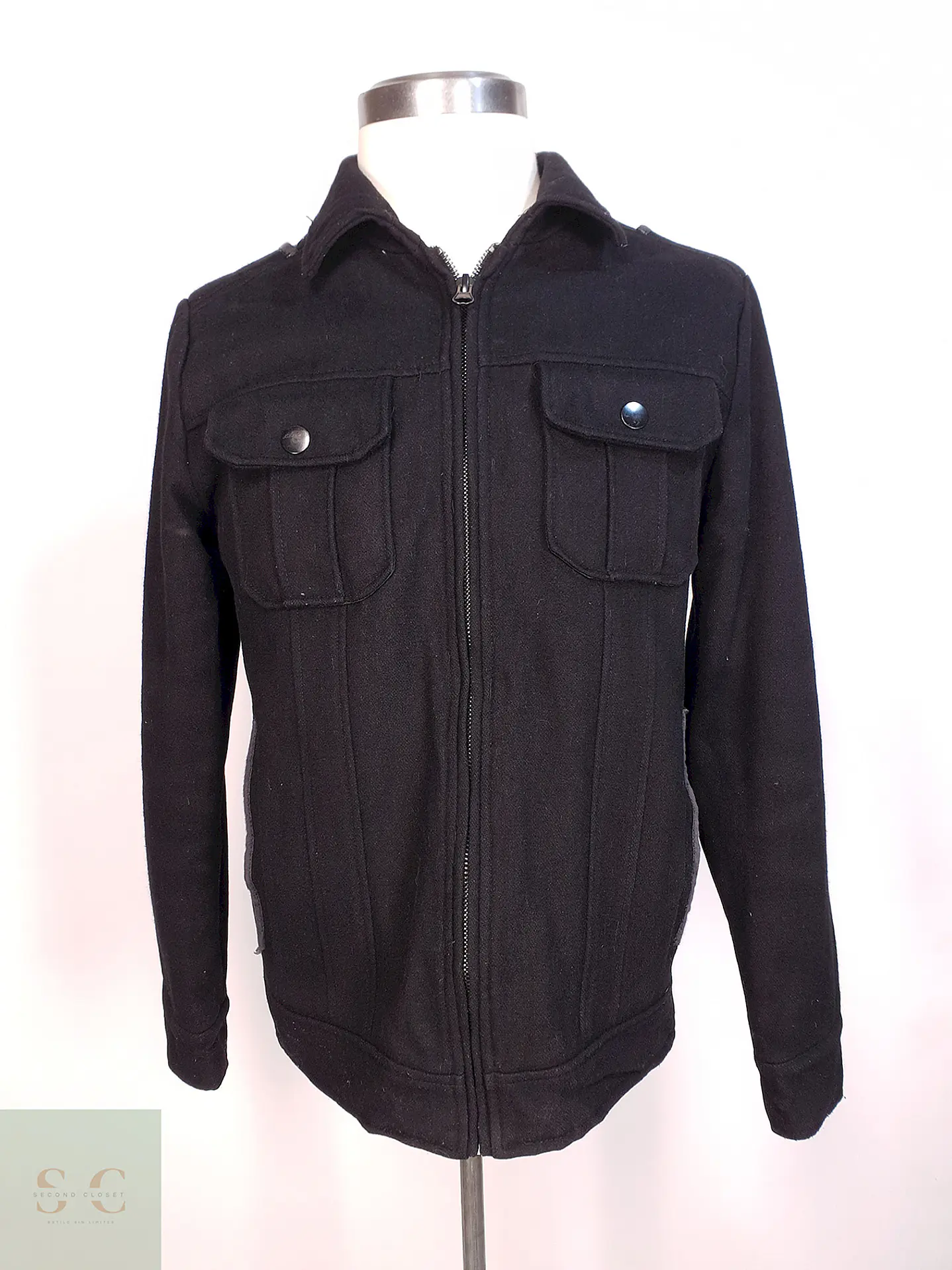 Chaqueta Negra Guess Lana Talla SM 1