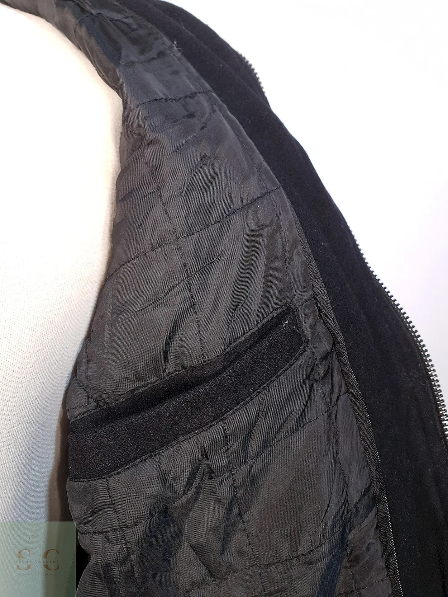 Chaqueta Negra Guess Lana Talla SM 8