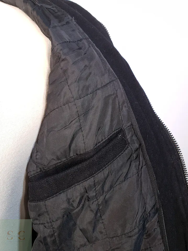 Chaqueta Negra Guess Lana Talla SM 8