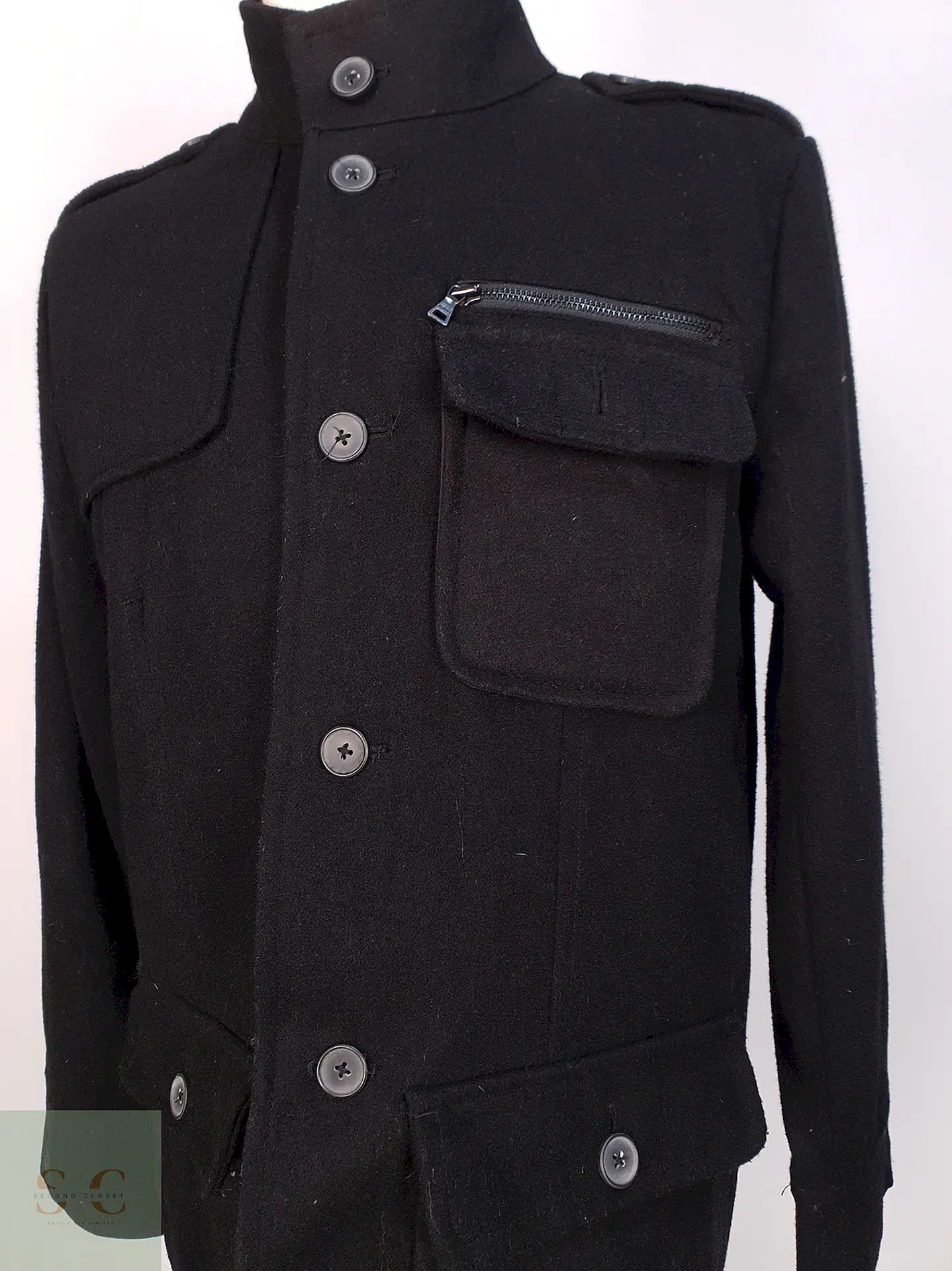 Chaqueta Negra Alfani Lana Talla SM 3