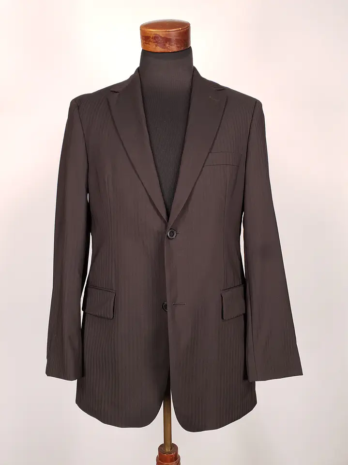 Blazer Hugo Boss Café Rayas – Lanificio F.lli Cerruti 120's – 100% Lana Virgen – Talla SM 3
