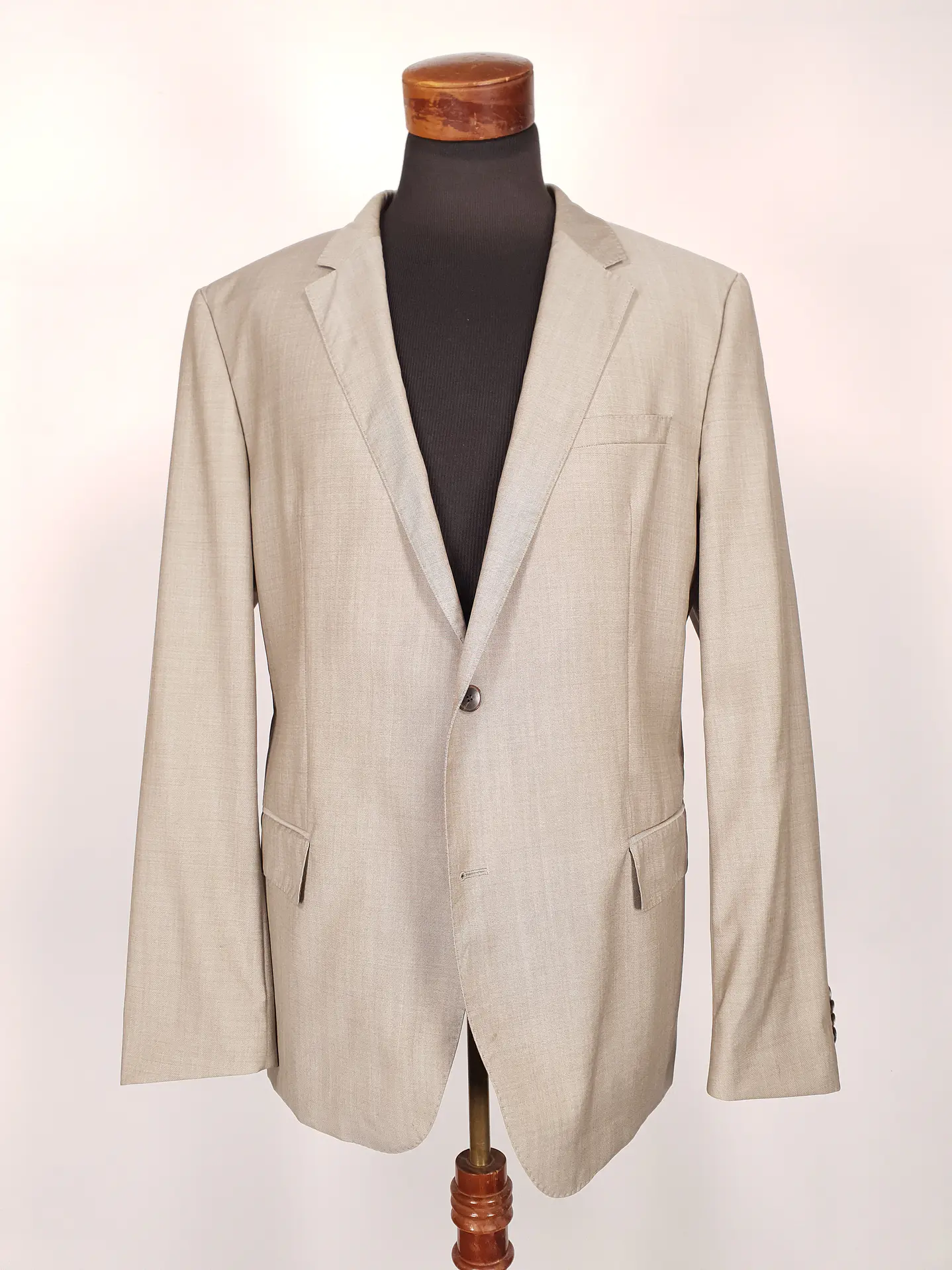 Blazer Hugo Boss Beige – Reda Super 110's – 100% Lana Virgen – Talla 2XL 1