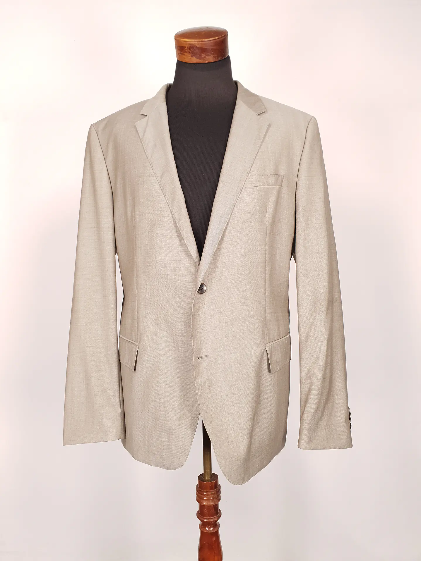 Blazer Hugo Boss Beige – Reda Super 110's – 100% Lana Virgen – Talla 2XL 2