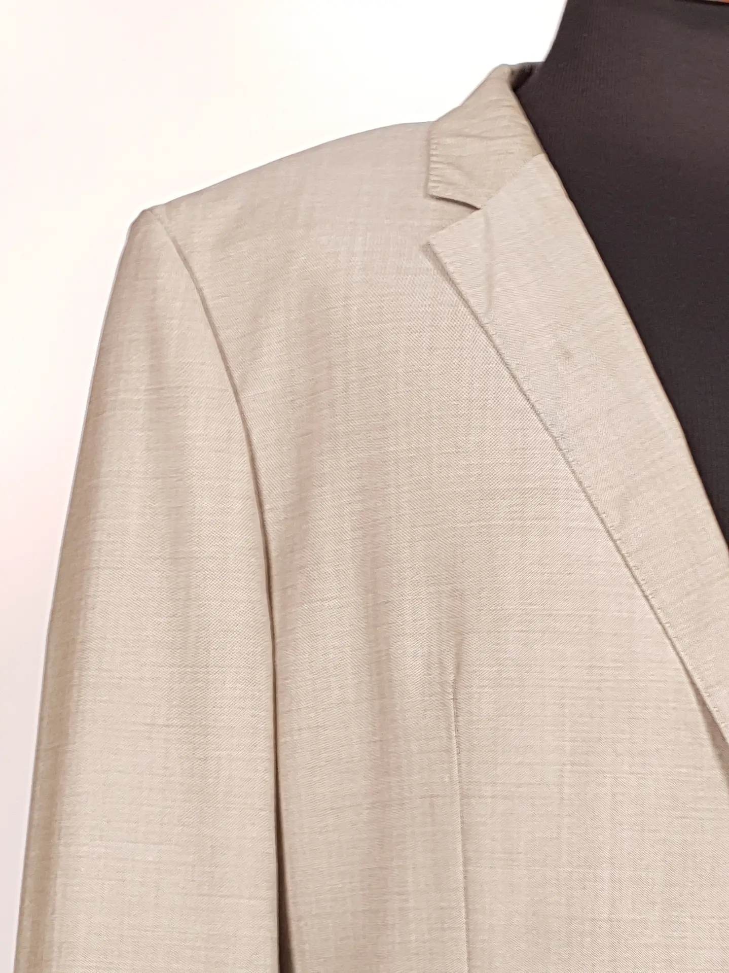 Blazer Hugo Boss Beige – Reda Super 110's – 100% Lana Virgen – Talla 2XL 5