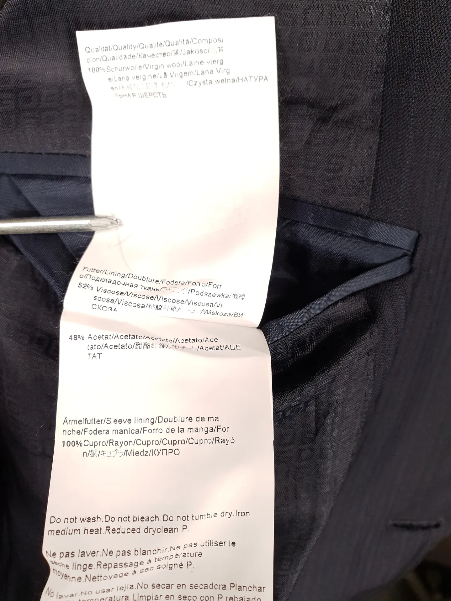 Blazer Hugo Boss Azul Negro Rayas – Tessitura Biella – 100% Lana Virgen – Talla XL 13