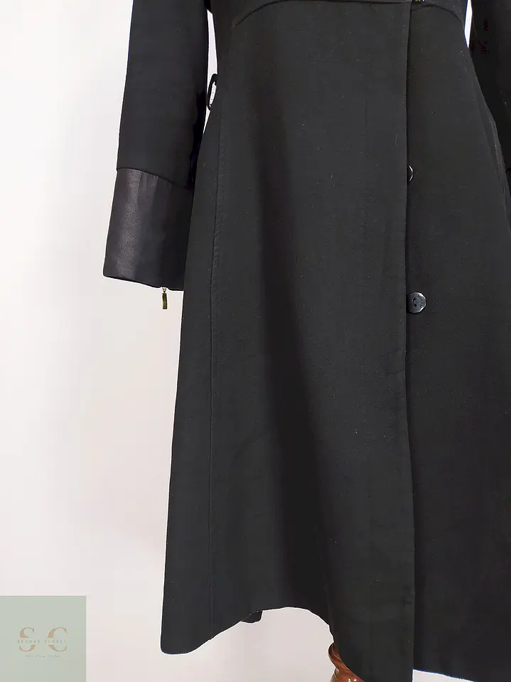 Abrigo Negro Nihan Talla 40 M 3