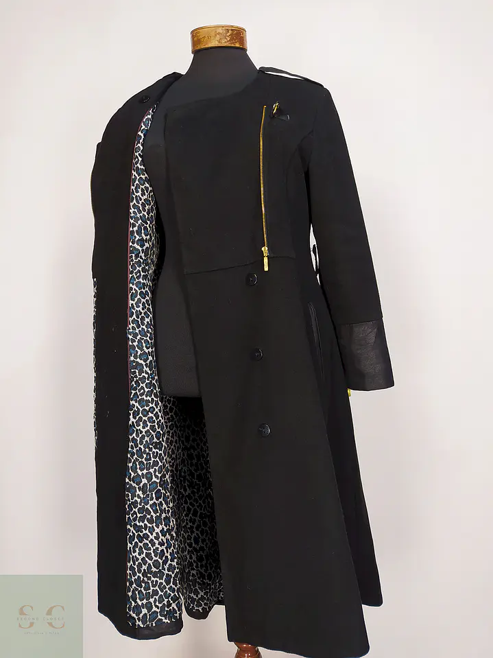 Abrigo Negro Nihan Talla 40 M 11