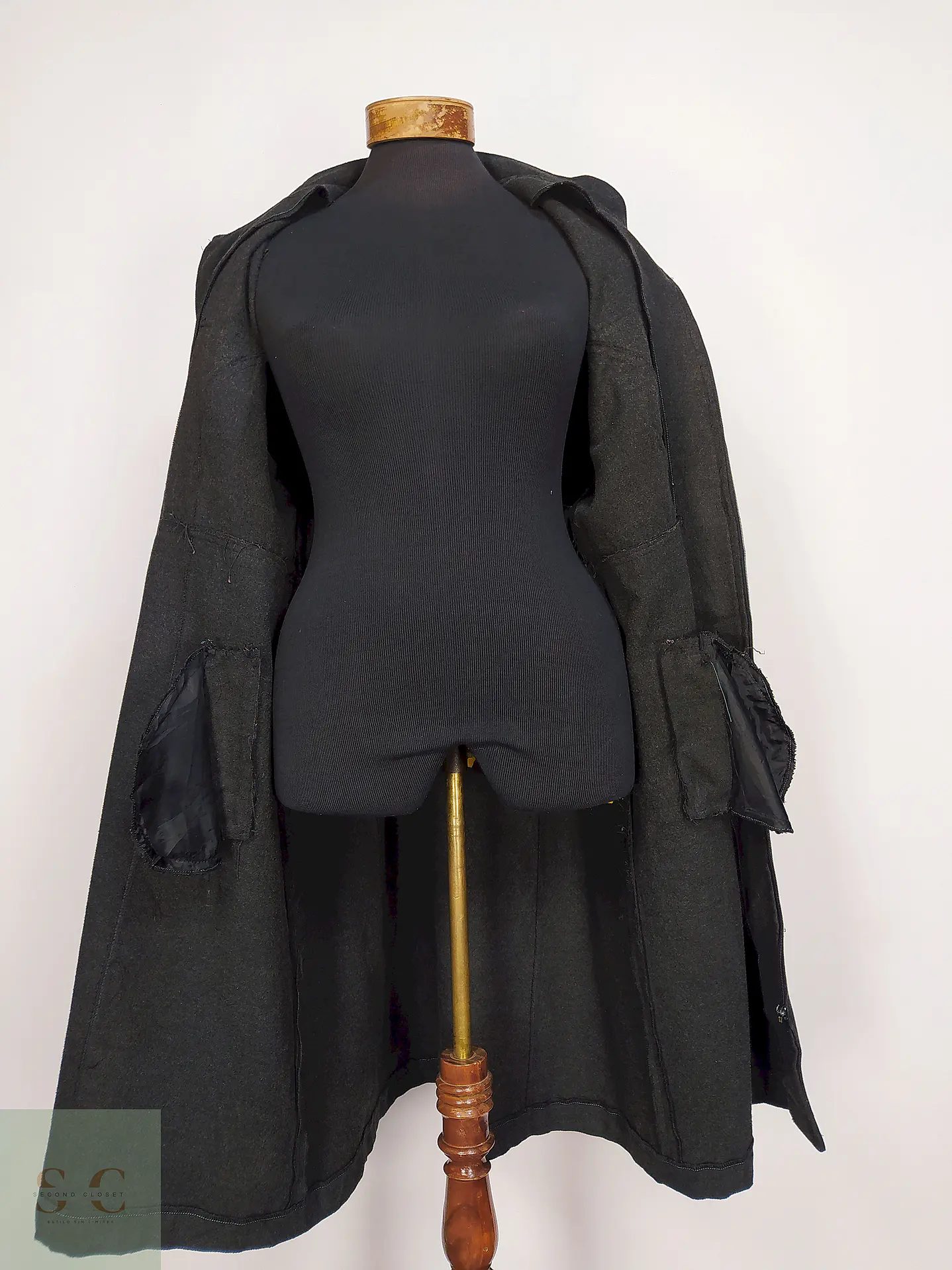 Abrigo Largo Plomo Defile Talla 44 XL 9