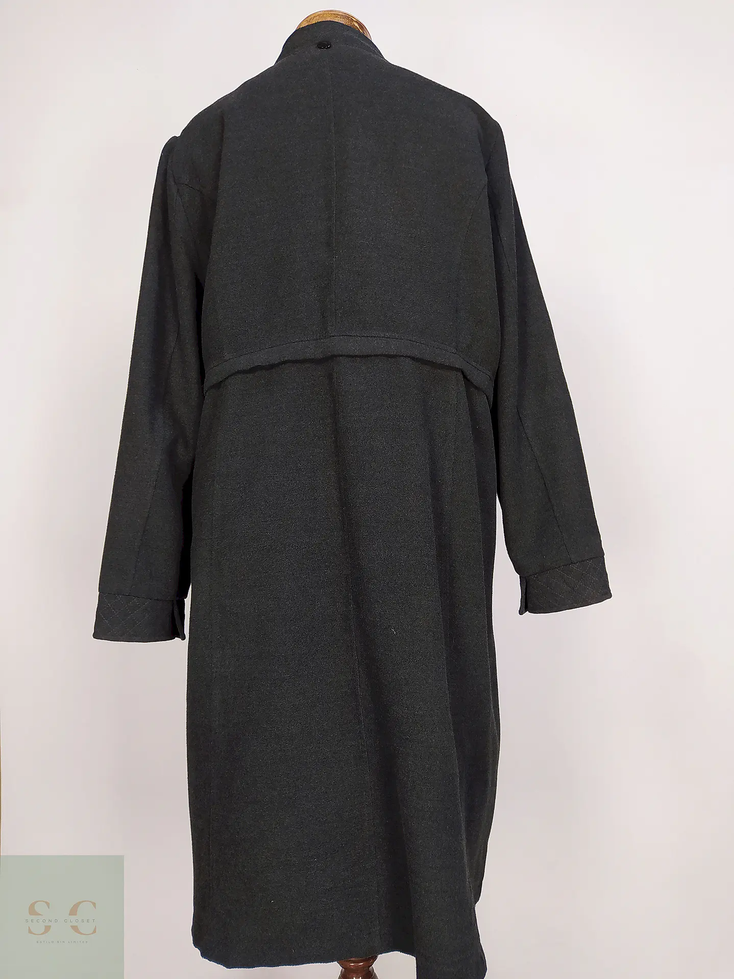 Abrigo Largo Plomo Defile Talla 44 XL 10