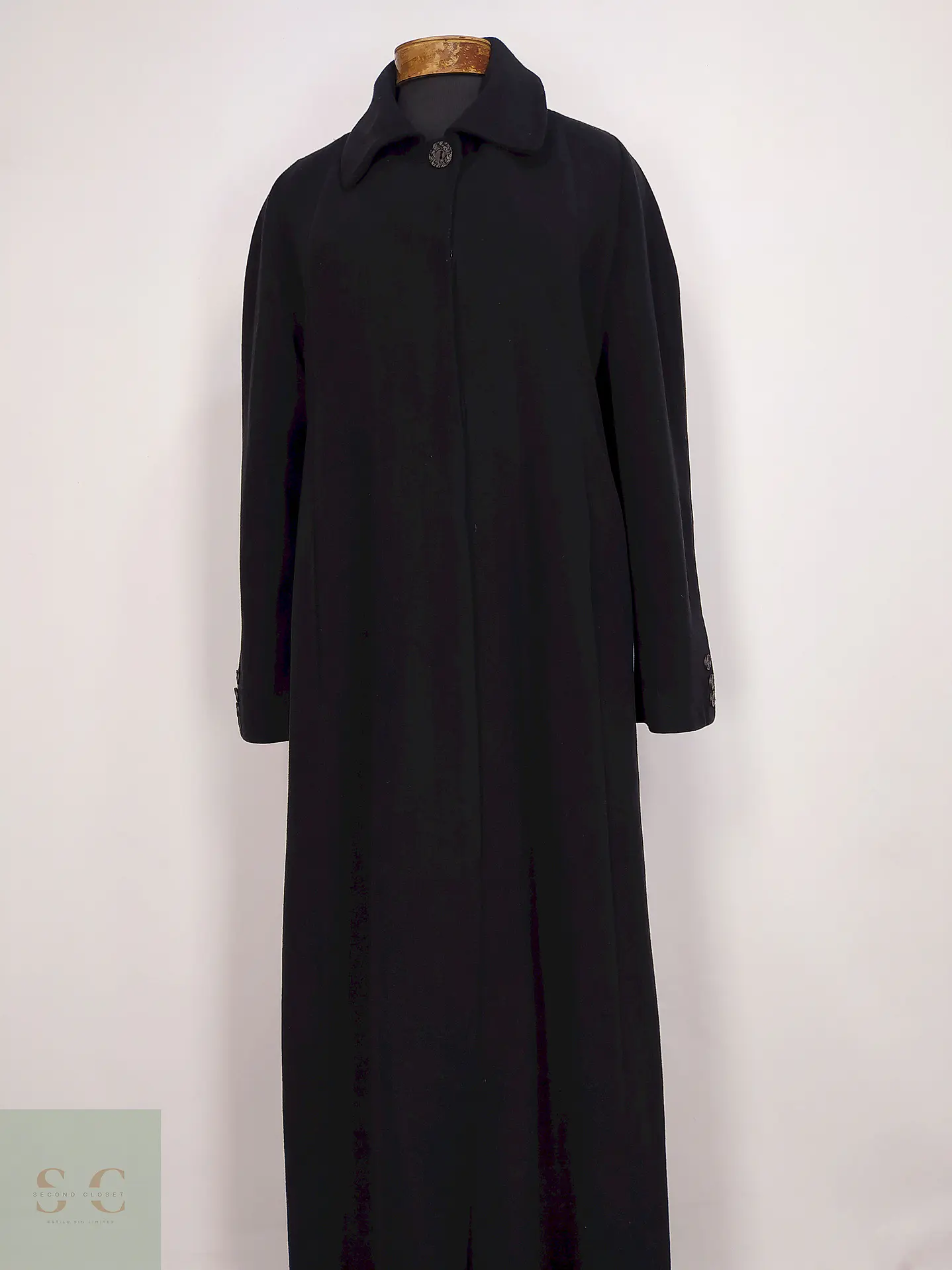 Abrigo Largo Negro Erkuri Talla 46 XXL 1