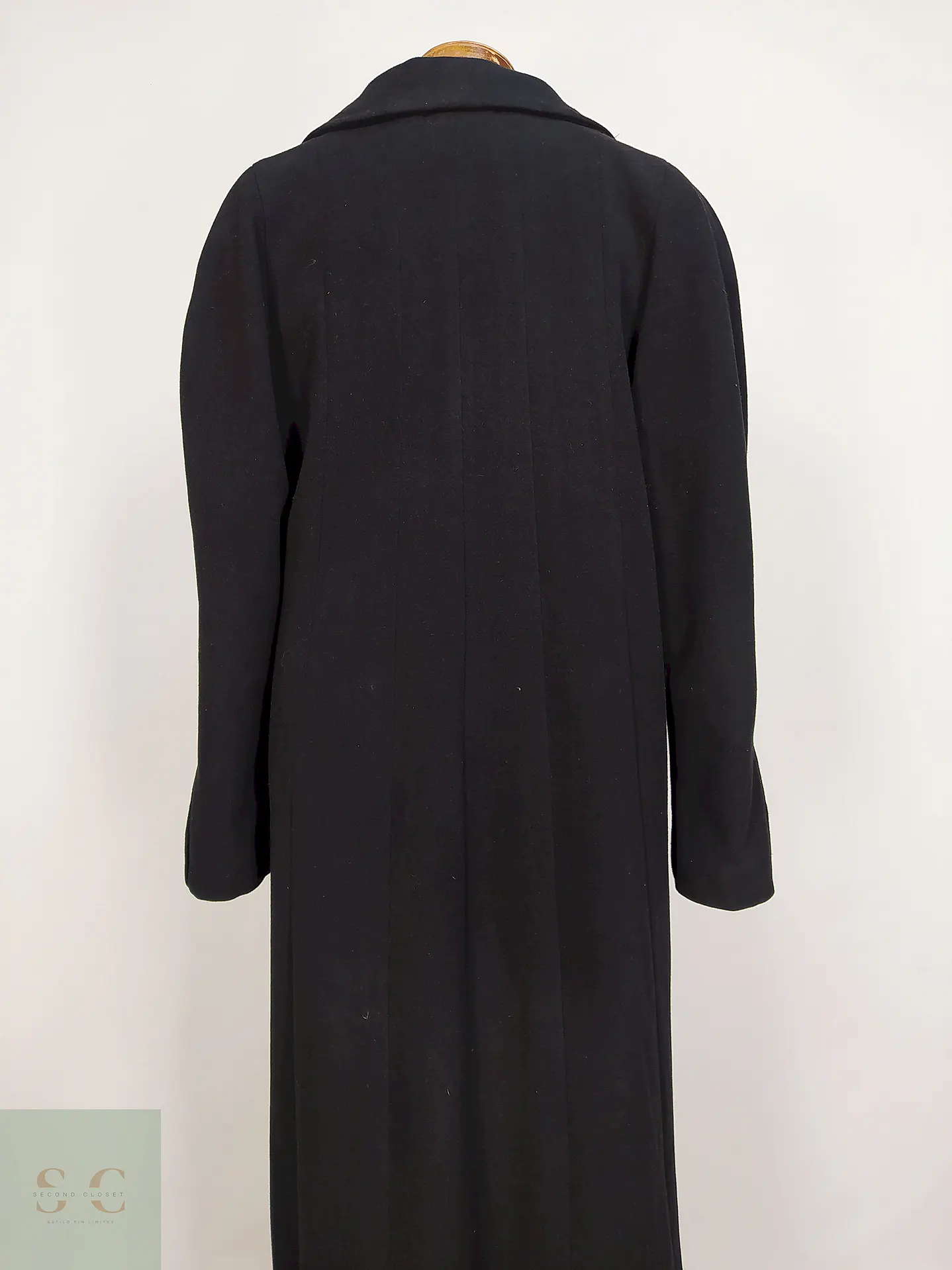Abrigo Largo Negro Erkuri Talla 46 XXL 14