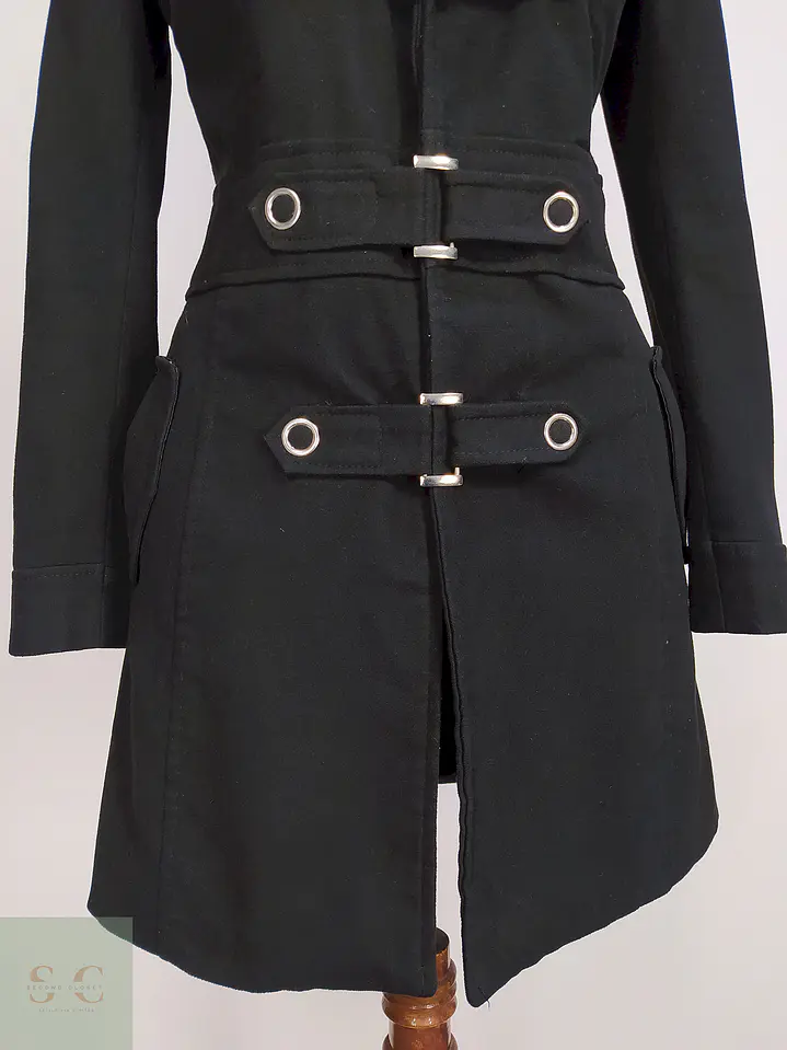 Abrigo Oyku Negro con Gorro Desmontable Talla 40 M 2