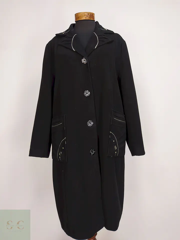 Abrigo Er Kar Negro Talla 44 XL 1