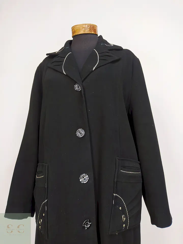 Abrigo Er Kar Negro Talla 44 XL 2