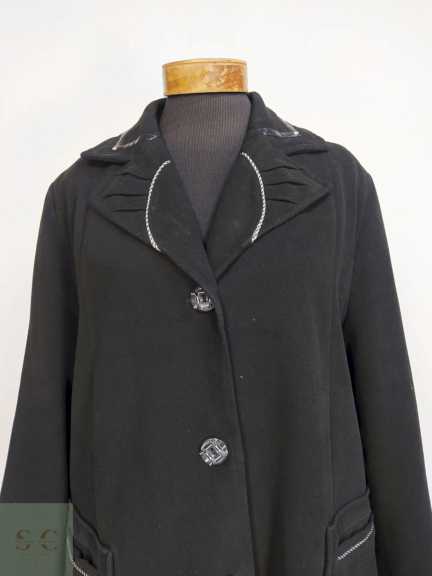 Abrigo Er Kar Negro Talla 44 XL 4