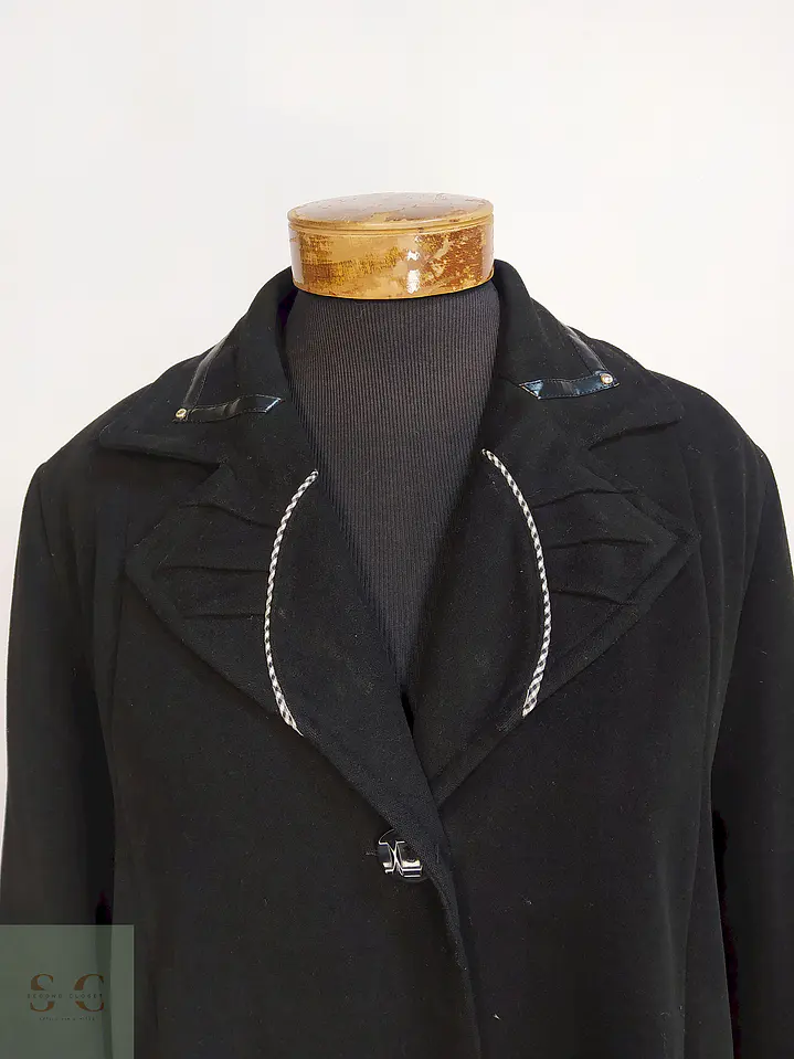 Abrigo Er Kar Negro Talla 44 XL 5