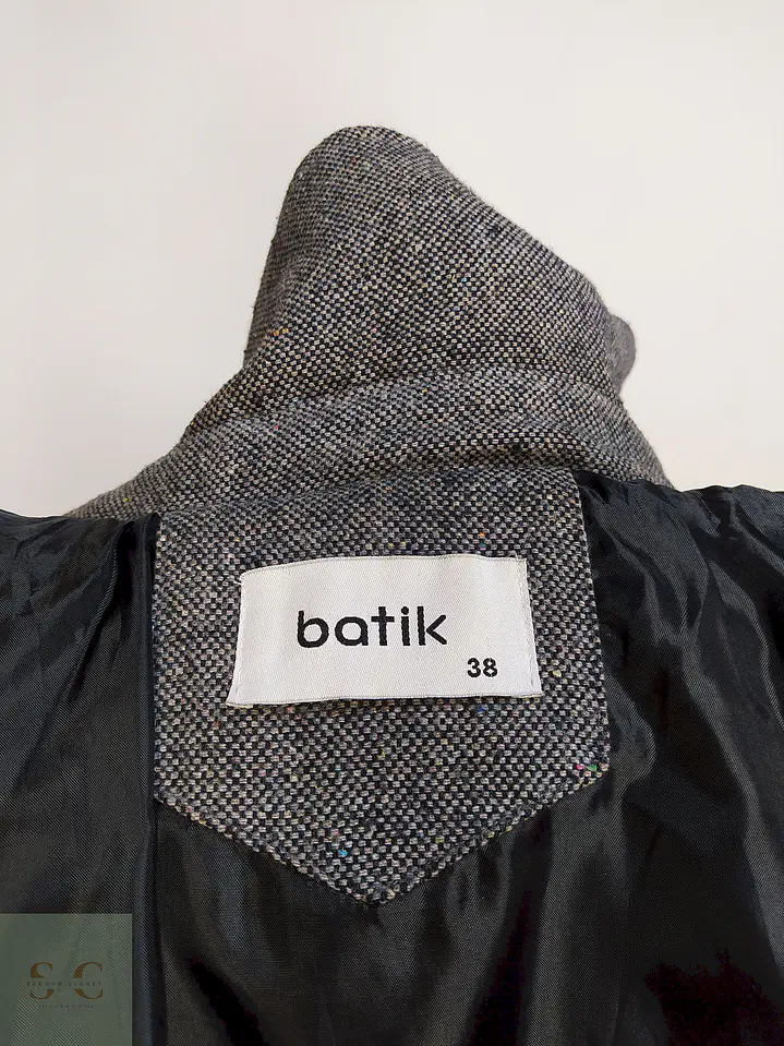 Abrigo Batik Gris Algodón con Cinto Talla 40 M 10