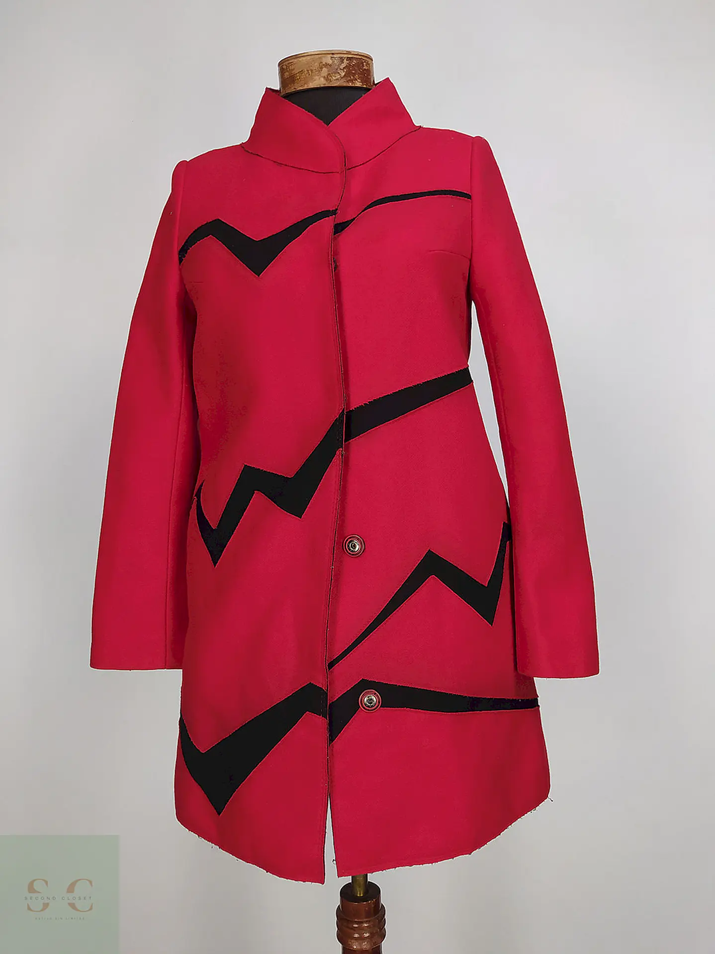 Abrigo Dekka Rojo Negro 80% Lana Talla 38 S/M 2