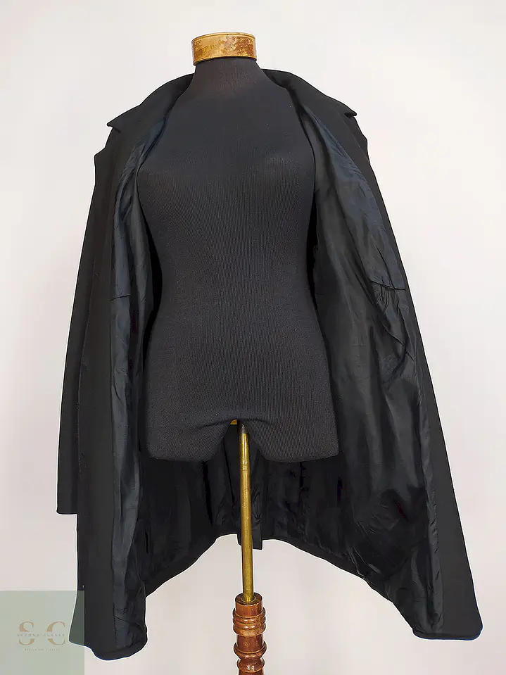 Abrigo Negro Fuchs Schmitt – Talla XL 5