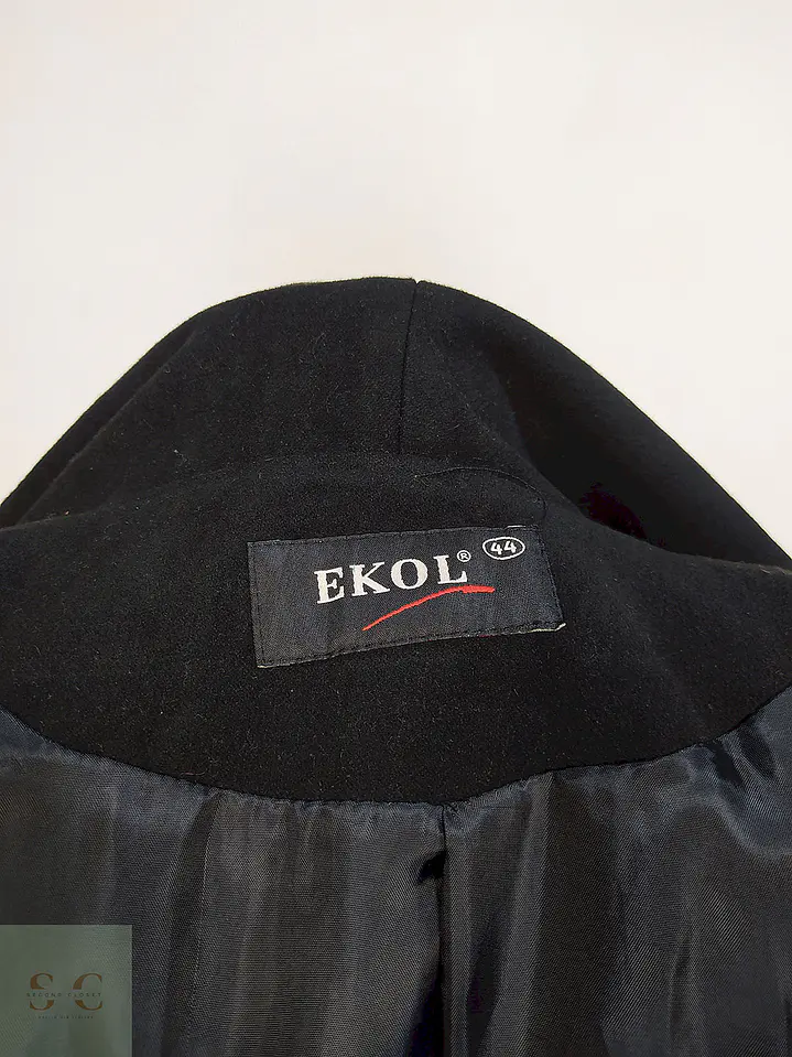 Abrigo Ekol Negro con Cinturón y Gorro Talla LXL 9