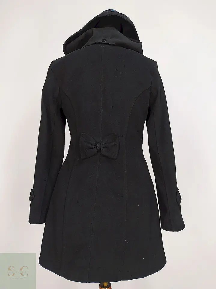 Chaquetón Malvin Negro con Gorro Talla XS 5