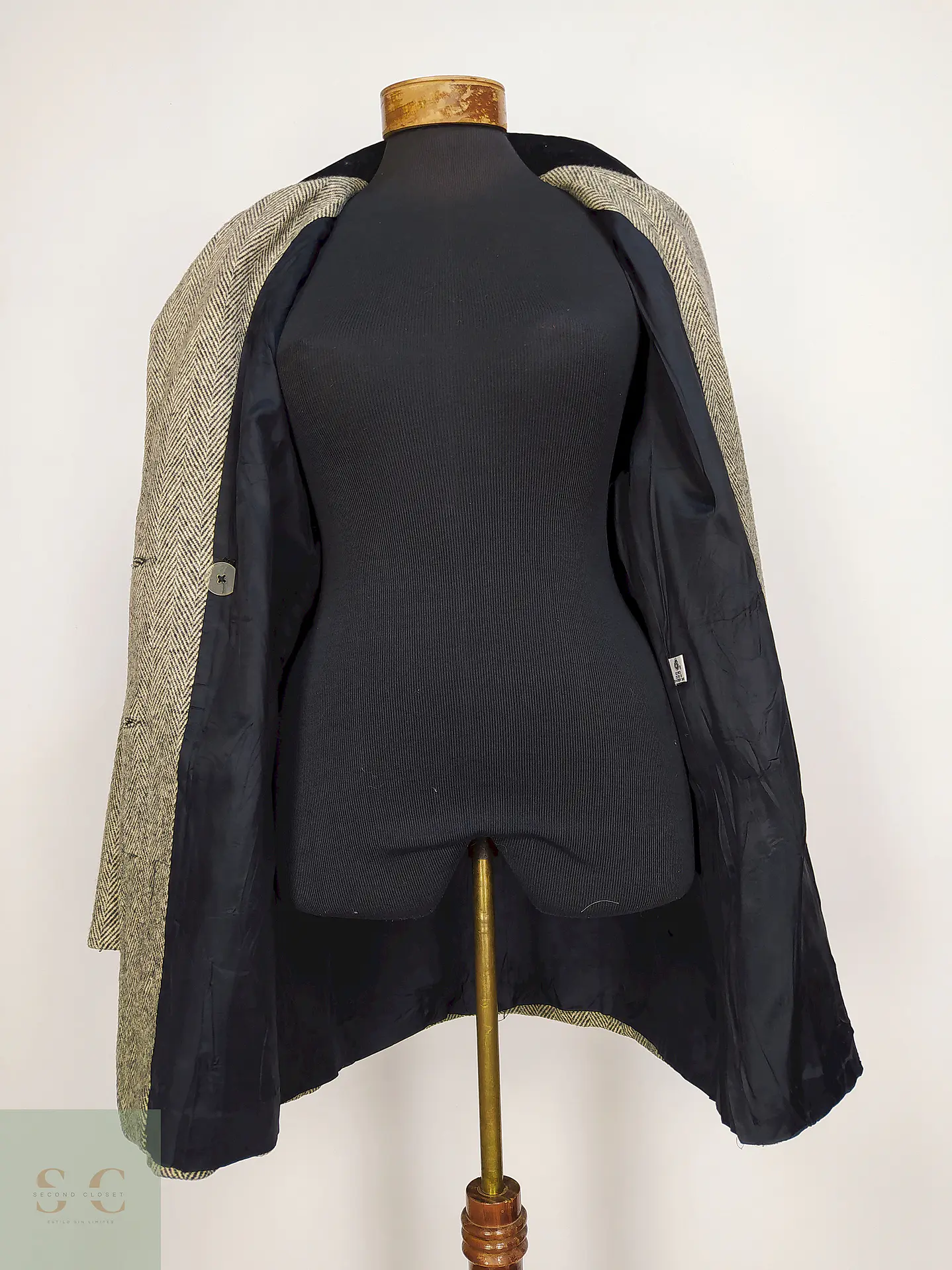 Abrigo Cruzado Dumas Gris 80% Lana Virgen Talla 44 12